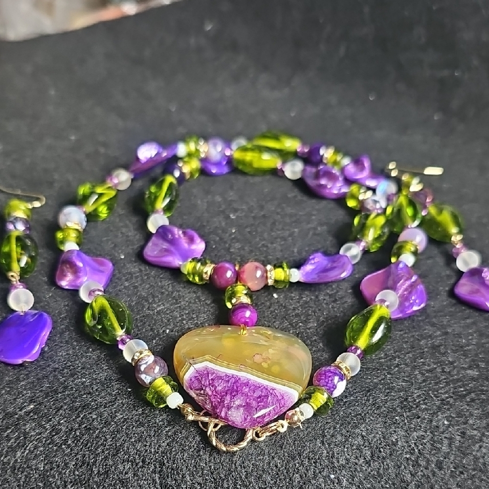 Vibrant Purple and Green Druzy Agate Necklace Set